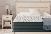 Hybrid 1300 White California King Mattress - M43651