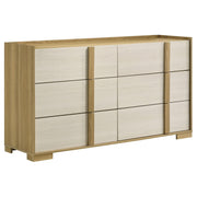 Hyland 4-piece Eastern King Bedroom Set Natural - 215651KE-S4