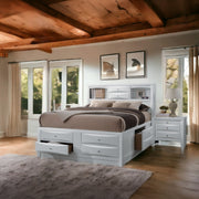 Ireland EK Bed W/Storage - 21696EK
