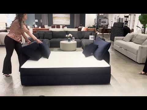 Irina Sofa w/Sleeper - LV03890