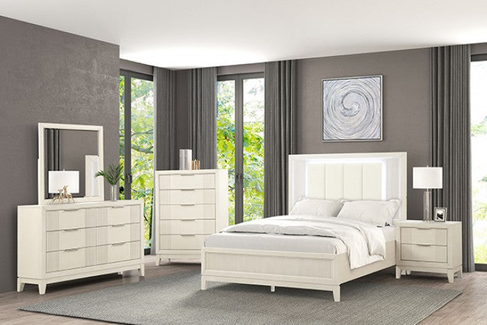 Isadore Antique White Chest - FM7700WH-C