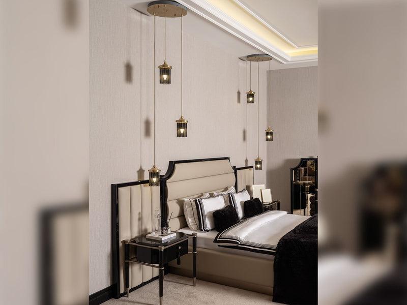 Istanbul Bedroom (Queen Frame With Headboard & Dresser With Mirror & Ottoman & 2 Nightstand & Bench) - 200-GAB-IST-QBED-SET