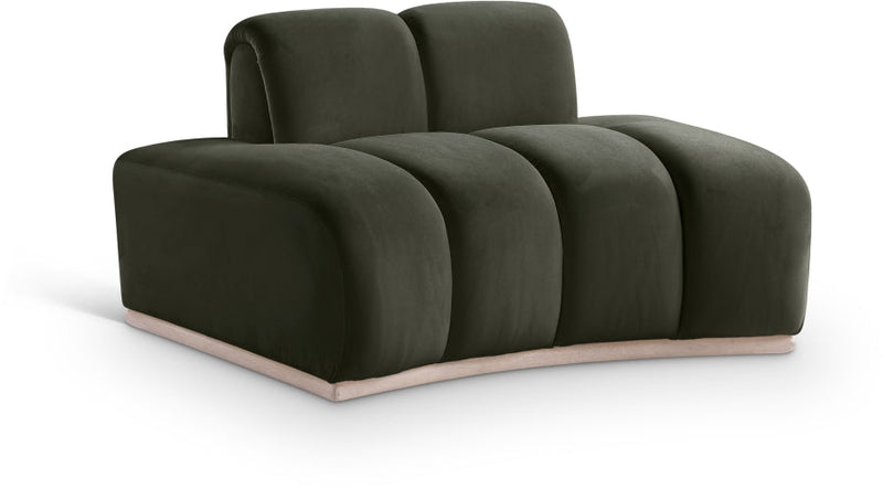 Jace Velvet Upholstered Accent Chair in Green - 44093Green-C