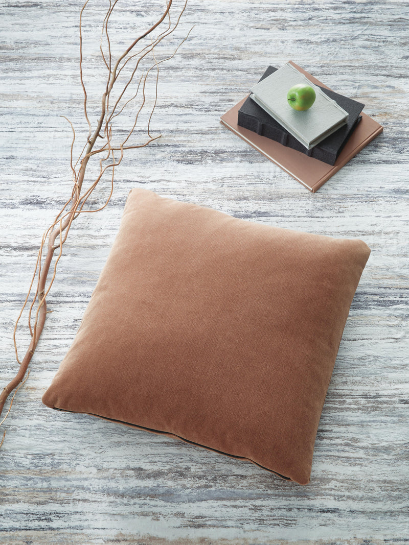 Jaxkins Sienna Pillow - A1001140P