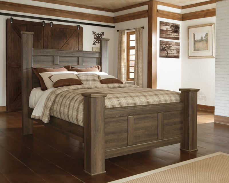 Juararo Queen Poster Bed with Dresser in Dark Brown - PKG004064