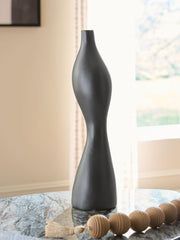 Judsen Black Vase - A2000835