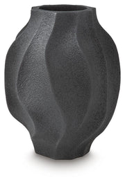 Judworth Black Vase - A2000875