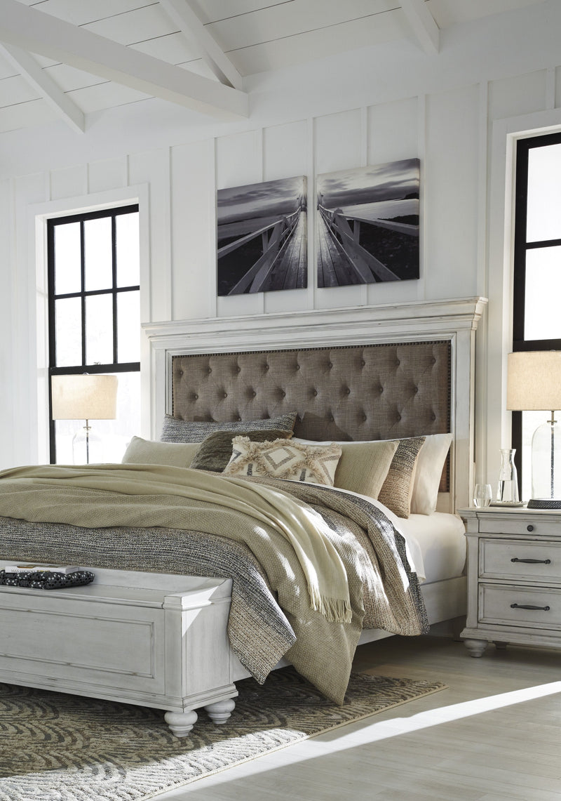 Kanwyn Whitewash King Upholstered Storage Bed - Gate FurnitureKing Bed