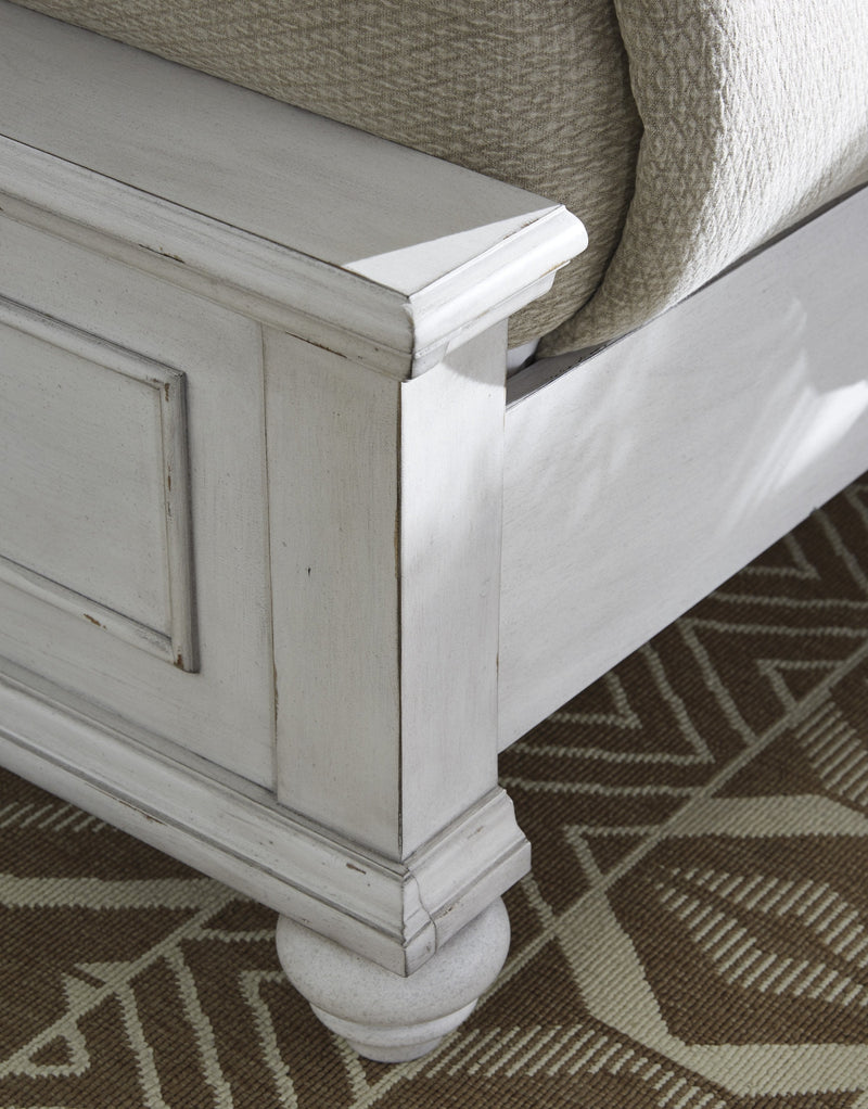 Kanwyn Whitewash Queen Upholstered Panel Bed - Gate FurnitureQueen Bed