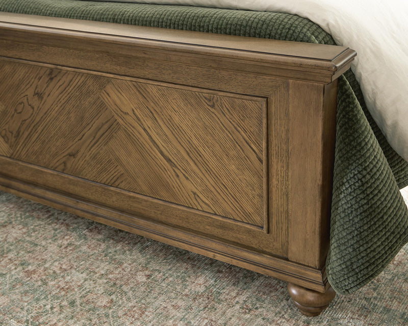 Karallin Medium Brown King Panel Bed - PCB782B4