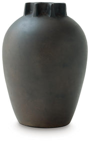 Kaslett Antique Black Vase - A2000950