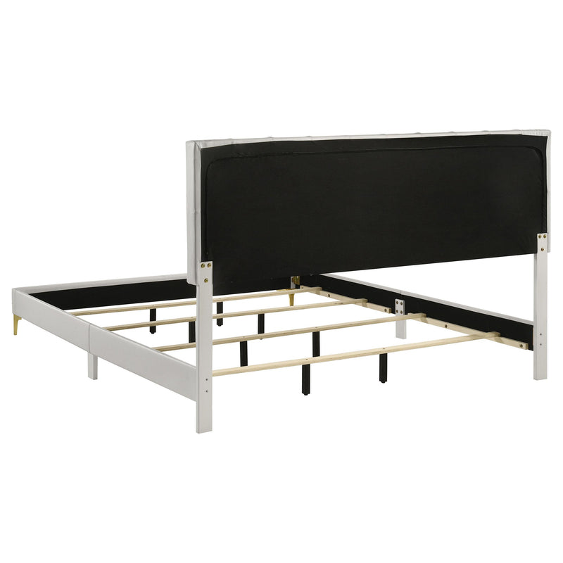 Kendall 4-piece Eastern King Bedroom Set White - 224401KE-S4
