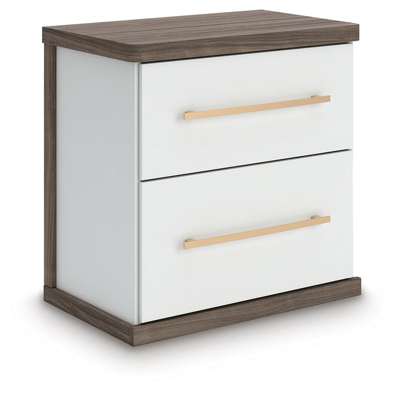 Kendanport Dresser and 2 Nightstands - PCB1108B15