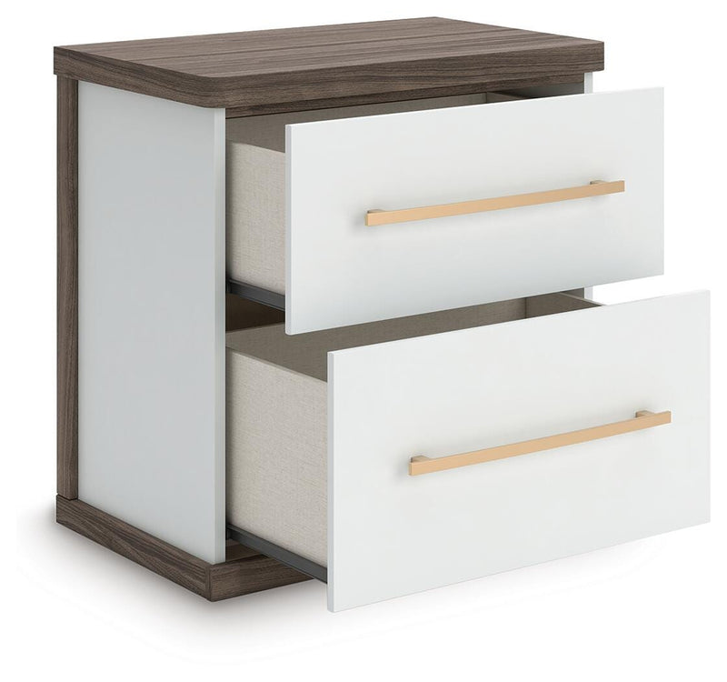 Kendanport Dresser and 2 Nightstands - PCB1108B15