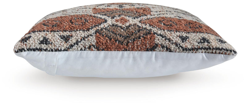 Kierenworth Sienna/Ivory/Black Pillow - A1001110P