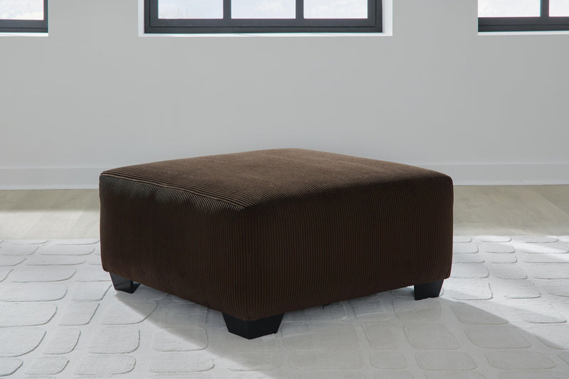 Kimlee 3-Piece Sectional and Ottoman - PC35603U1