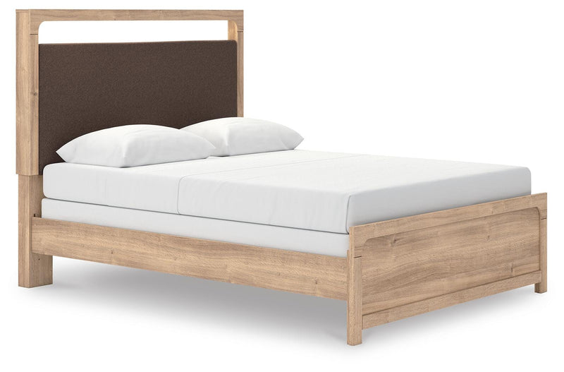 Kinlanni Queen Upholstered Panel Bed, Dresser and Mirror - PCB1360B7
