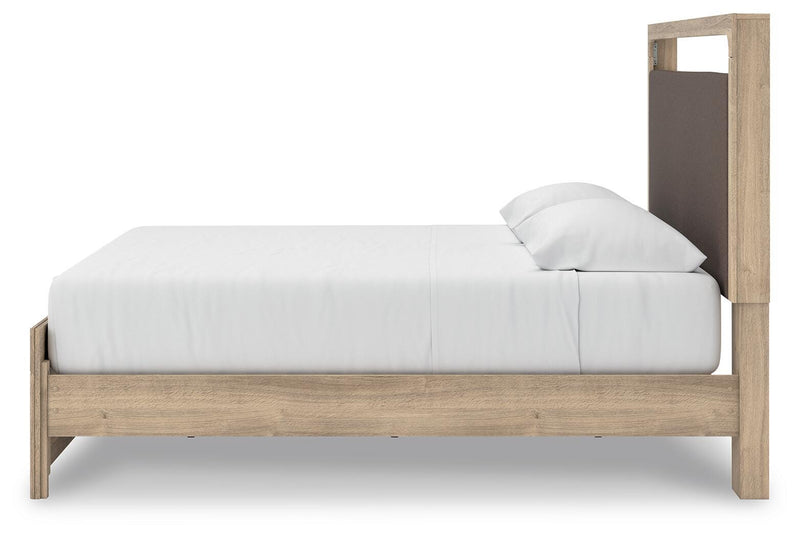 Kinlanni Tan King Upholstered Platform Bed - PCB1360B16