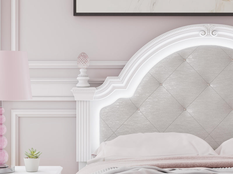 Kozlani Full Upholstered Panel Bed and Dresser in White - PKG023800