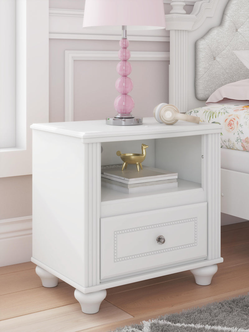 Kozlani Full Upholstered Panel Storage Bed, Dresser and Nightstand in White - PKG023813