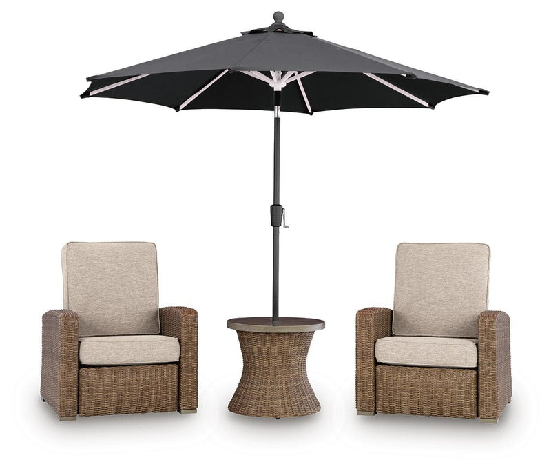 Laguna Heights 2 Outdoor Recliners and End Table in Beige - PKG025318