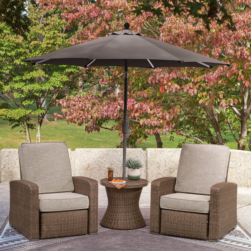Laguna Heights 2 Outdoor Recliners and End Table in Beige - PKG025318