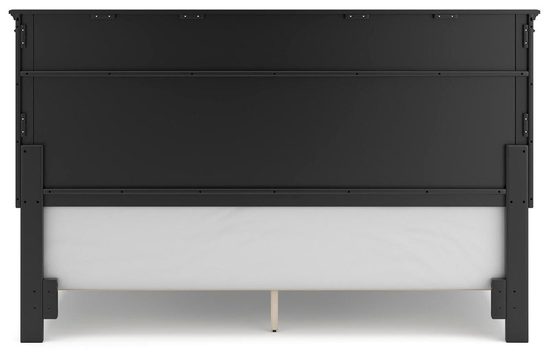 Lanolee California King Panel Bed, Dresser, Chest and 2 Nightstands - B687B32