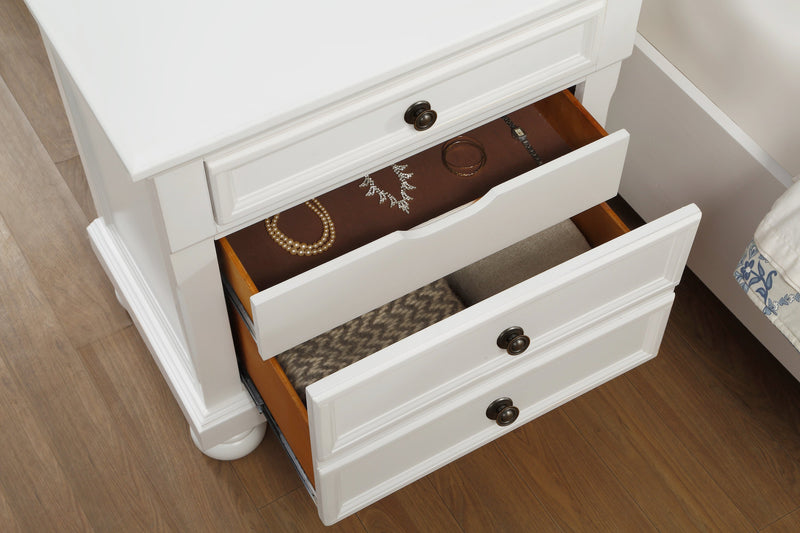 Laurelin White Sleigh Storage Platform Bedroom Set - Gate FurnitureBedroom Set