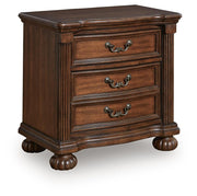 Lavinton Brown King Poster Bed, 2 Chests and Nightstand - B764B12