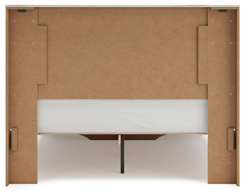 Lawroy Light Natural Queen Storage Bed, 2 Dressers, Mirror and 2 Nightstands - B2310B49