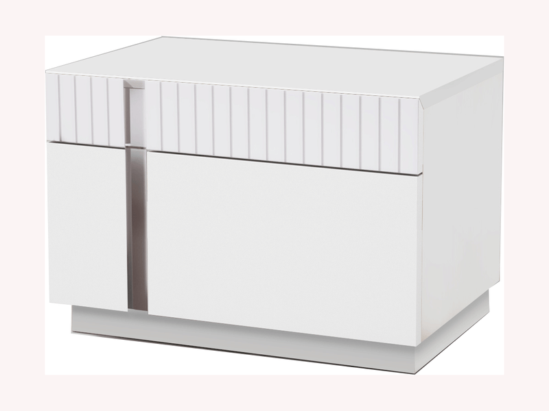 Left Nightstand - i43096