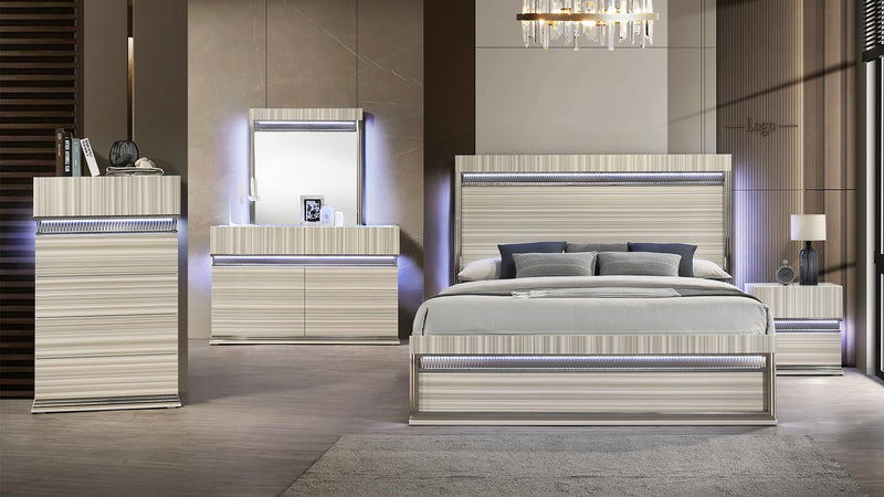 Leonor Queen 4PC Bedroom Set in Gray - Leonor Queen 4PC Bedroom Set in Gray