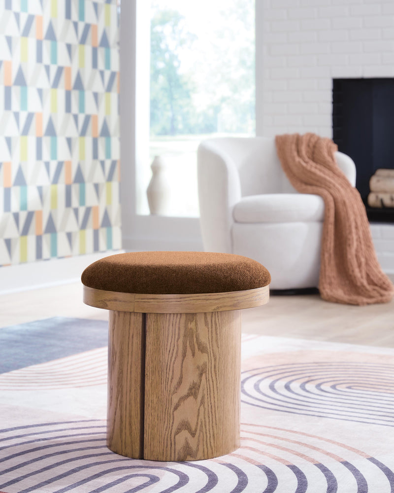 Lewisen Clay Stool - A3000847