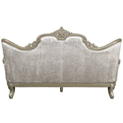 Libertee Sofa w/5 Pillows - LV03820