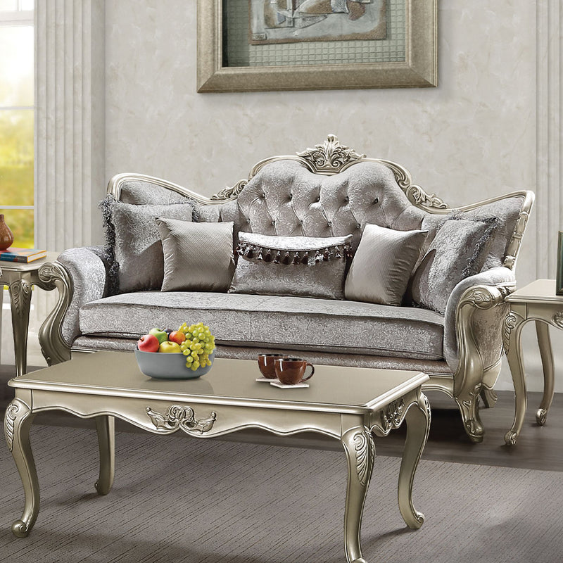 Libertee Sofa w/5 Pillows - LV03820