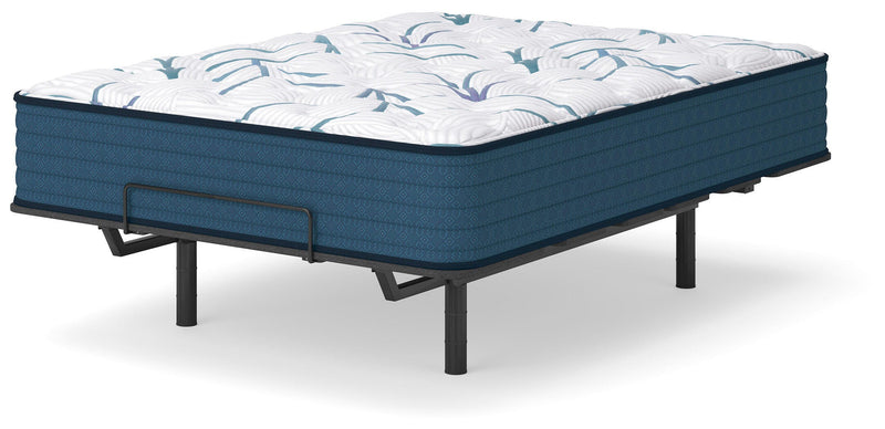 Limited Edition Plush 3.0 White Full Mattress - M45121