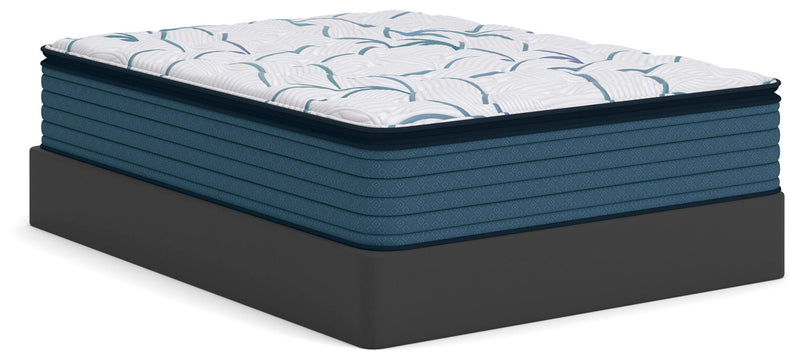 Limited Edition Plush PT 3.0 White California King Mattress - M45251