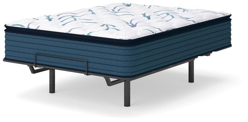 Limited Edition Plush PT 3.0 White Full Mattress - M45221