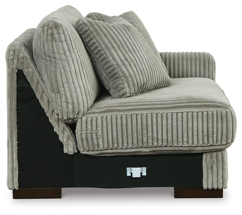 Lindyn Fog 4-Piece Sectional and Ottoman - 21105U7