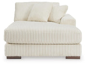 Lindyn Ivory Super Chaise - 21104S16