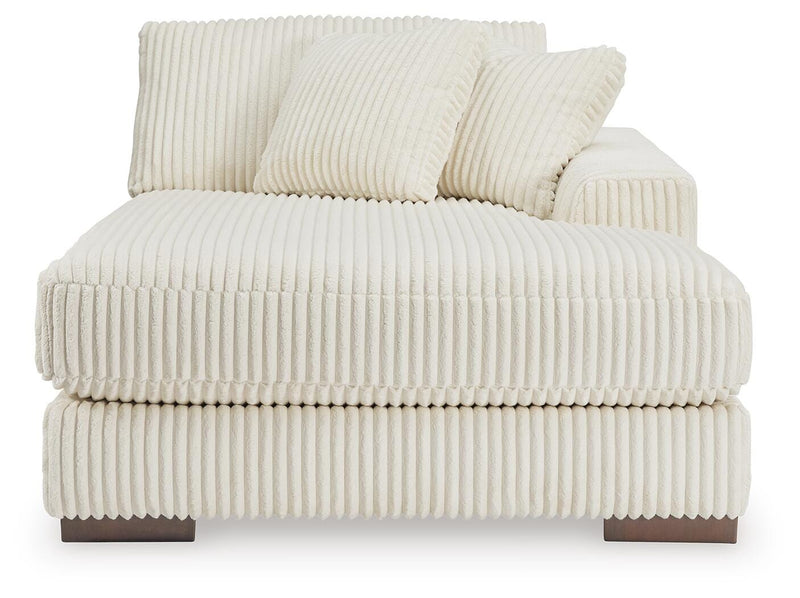 Lindyn Ivory Super Chaise - 21104S16