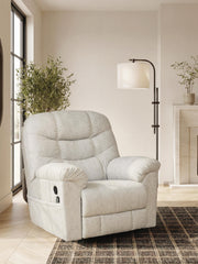 Linenfield Feathered Recliner - PC5570729