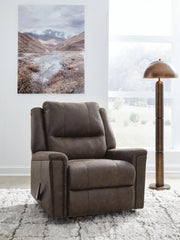 Lixtowel Walnut Recliner - PC5300425