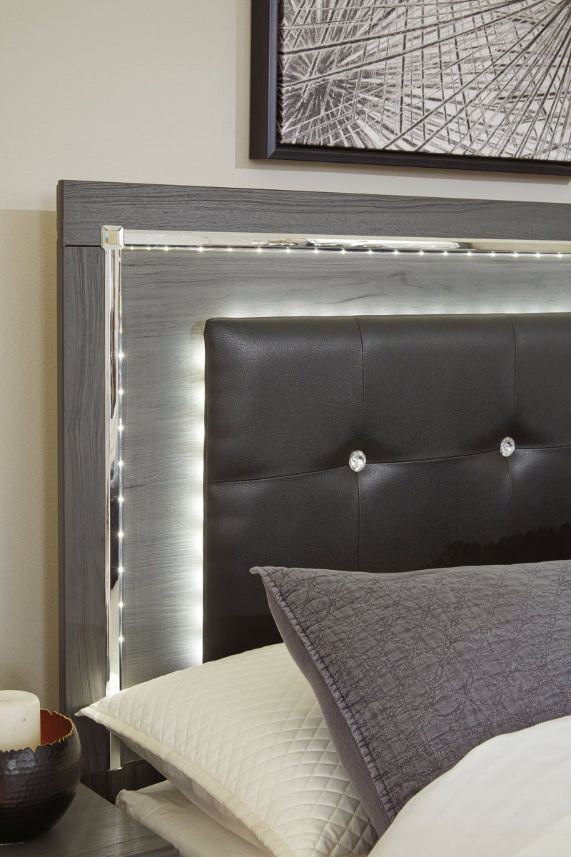 Lodanna Full Panel Bed with Mirrored Dresser in Gray - PKG003607