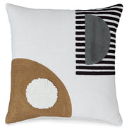 Longsum Pillow (Set of 4) - Gate FurniturePillow