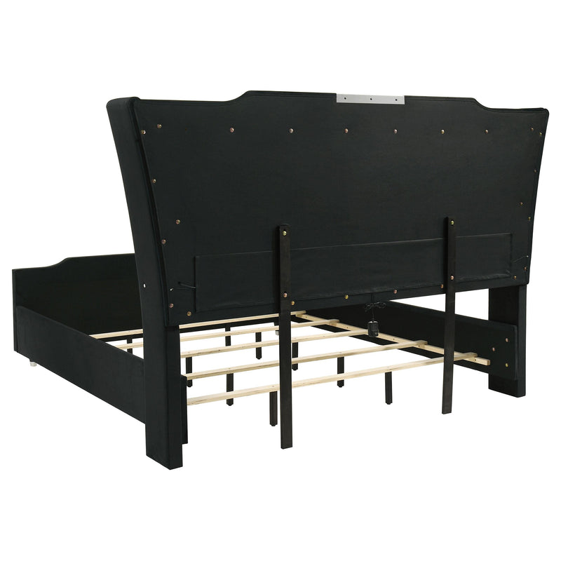 Lorient 4-piece Eastern King Bedroom Set Black - 223161KE-S4