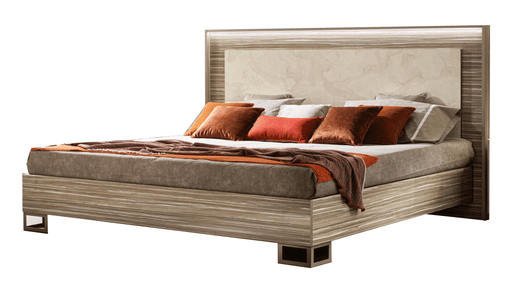 Luce King Size Bed W/Wooden Headboard - i42542