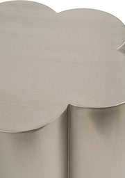 Lucky Iron Coffee Table in Silver - 99099Silver-CT
