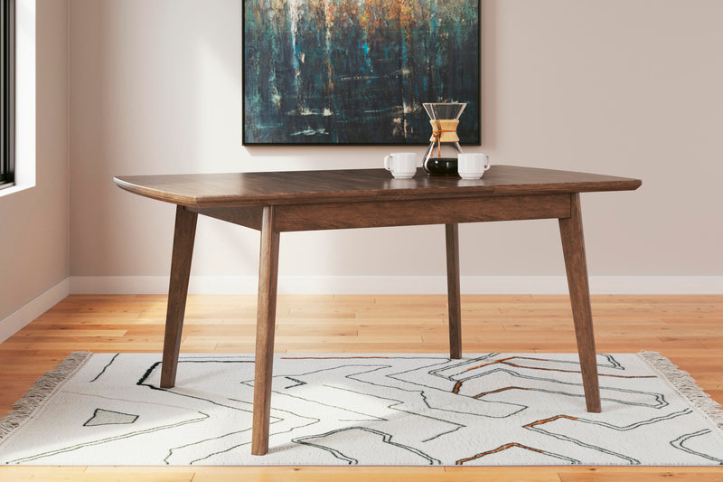 Lyncott Extension Dining Table and 6 Chairs - D615D17