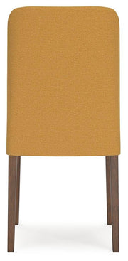 Lyncott Extension Dining Table and 6 Chairs - D615D18